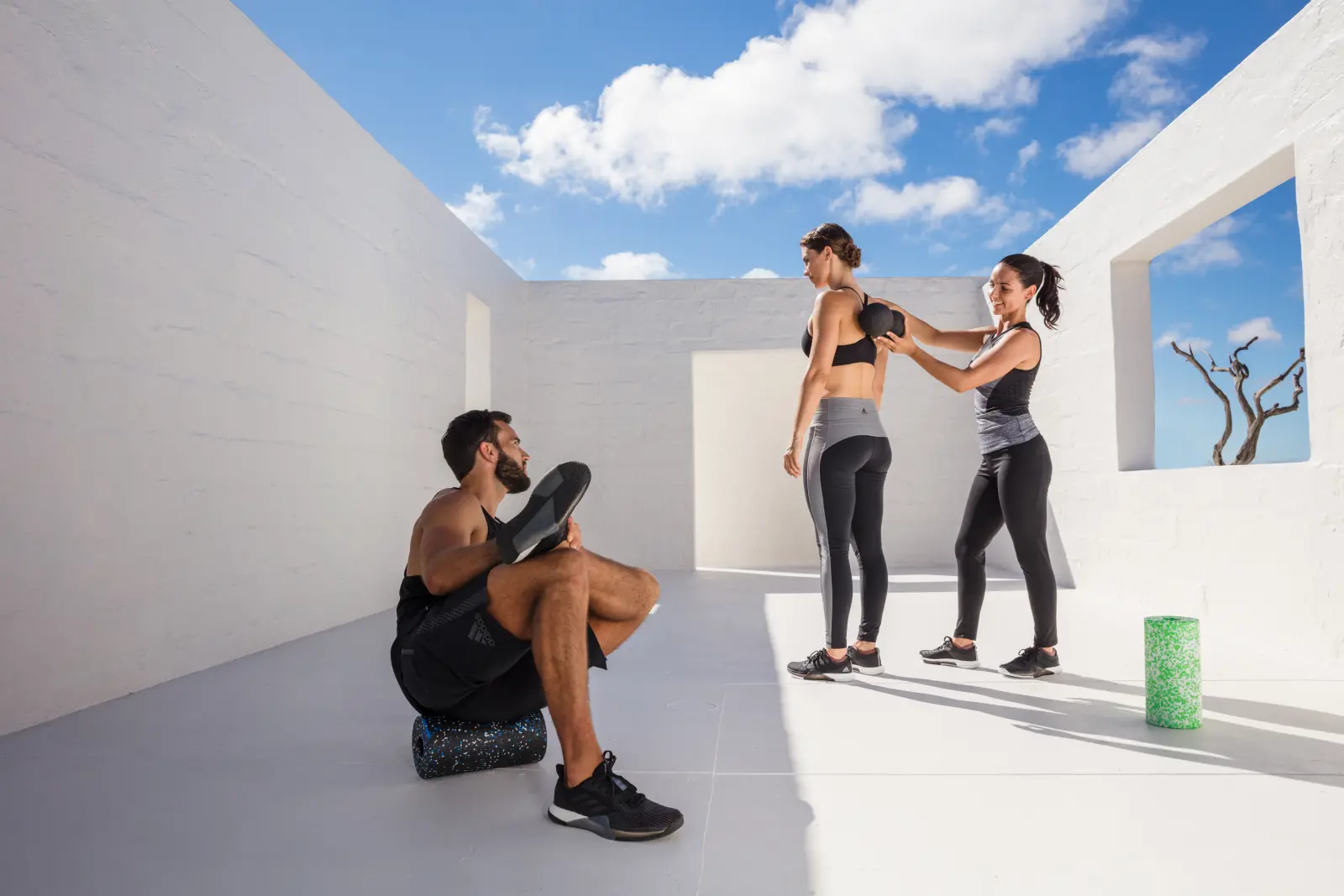 BLACKROLL Standard Foam Roller Black A000389 - Thumbnail
