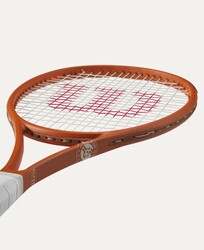 Wilson Tenis Raketi Blade 98 V9.0 16X19 RG 2025 Grip 2 WR173911U2 - Thumbnail