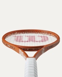 Wilson Tenis Raketi Blade 98 V9.0 16X19 RG 2025 Grip 3 WR173911U3 - Thumbnail