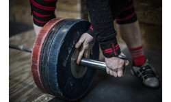 Harbinger Red Line Wrist Wraps 18