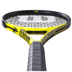 Wilson Tenis Raketi Minions V3 Clash 100 V2.0 Grip 3 WR124711U3 - Thumbnail